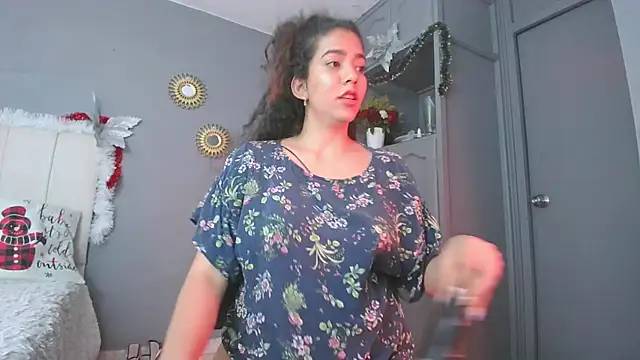 arteverena online show from 12-31-24, 03:01