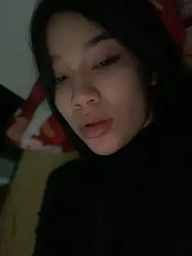Snapshot of Ambar_R0SSE chatting on 02-05-25, 07:29 Ambar R0SSE online show from 02-05-25, 07:29