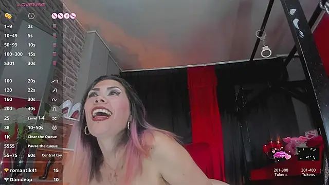 Snapshot of MistressAndre chatting on 01-15-25, 11:30 MistressAndre online show from 01-15-25, 11:30