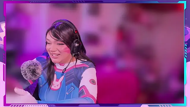 MegariaB online show from 04-27-26, 04:32