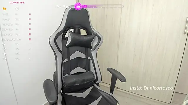 Snapshot of barbie_millit chatting on 12-14-24, 12:33 barbie millit online show from 12-14-24, 12:33