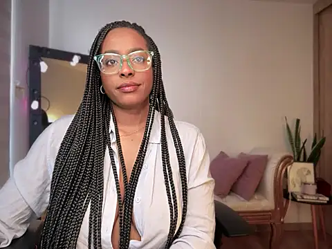 evangeline ch online show from 02-26-25, 01:52