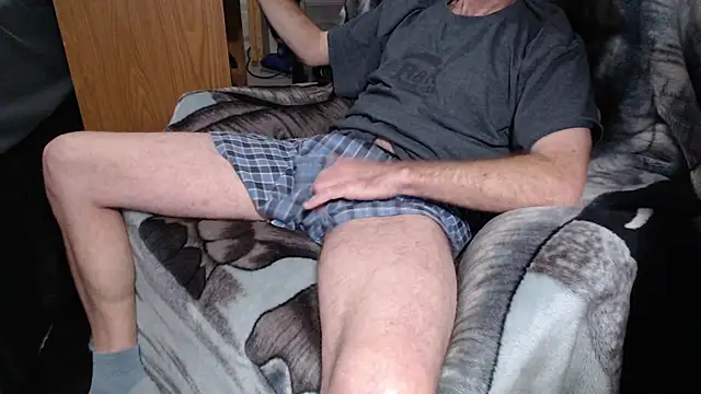 froy4986 online show from 01-01-25, 10:24