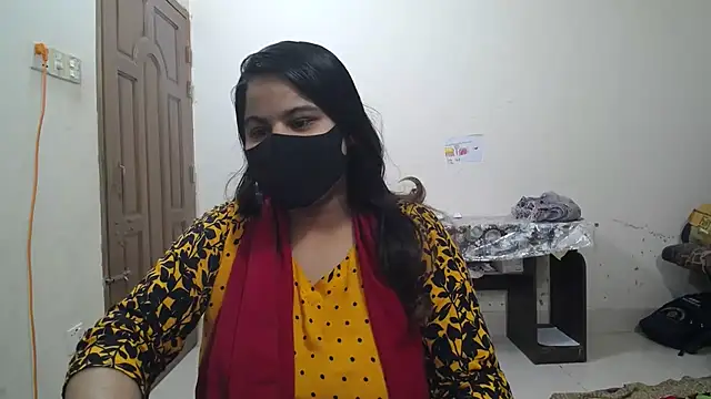 Snapshot of Dayna-36 chatting on 02-12-26, 03:29 Dayna-36 online show from 02-12-26, 03:29