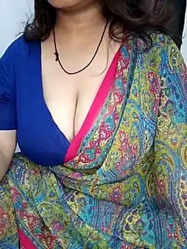 Dayna-36 online show from 05-19-26, 04:13