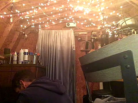 Snapshot of Haztogo4me chatting on 10-21-25, 04:13 Haztogo4me online show from 10-21-25, 04:13