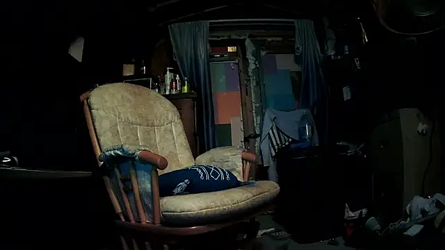 Snapshot of Haztogo4me chatting on 01-17-26, 04:33 Haztogo4me online show from 01-17-26, 04:33