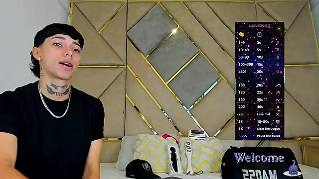 AmberAdams  online show from 11-02-25, 01:24