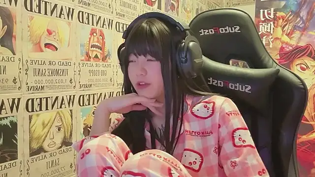 SNAKEgirlQAQ online show from 06-03-26, 05:18
