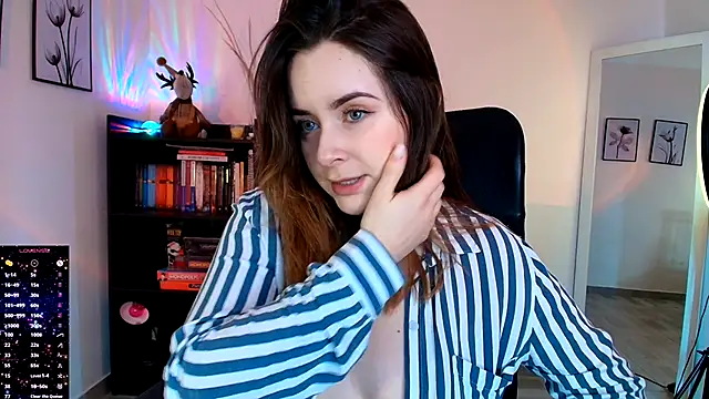 Snapshot of miss_seline chatting on 11-23-25, 05:46 miss seline online show from 11-23-25, 05:46