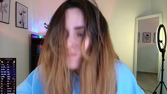 Snapshot of miss_seline chatting on 12-01-25, 08:47 miss seline online show from 12-01-25, 08:47