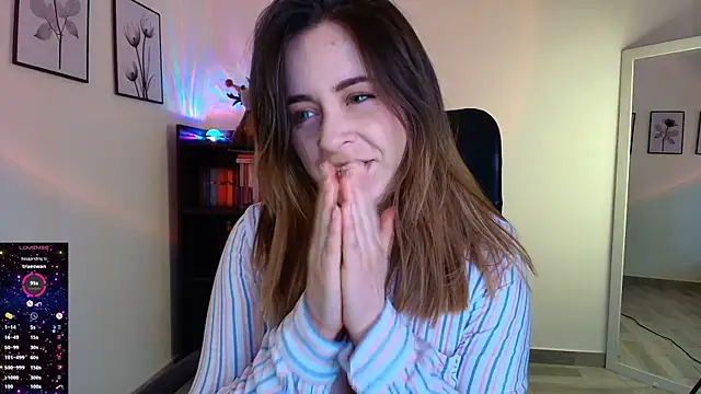 Snapshot of miss_seline chatting on 12-13-25, 09:53 miss seline online show from 12-13-25, 09:53