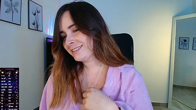 Snapshot of miss_seline chatting on 12-16-25, 07:52 miss seline online show from 12-16-25, 07:52