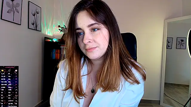 Snapshot of miss_seline chatting on 12-17-25, 08:26 miss seline online show from 12-17-25, 08:26