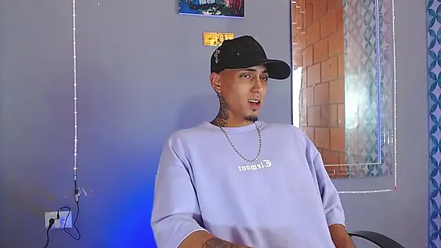 Liam lee online show from 06-18-26, 09:08