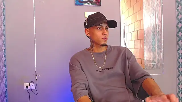 Liam lee online show from 06-20-26, 08:55