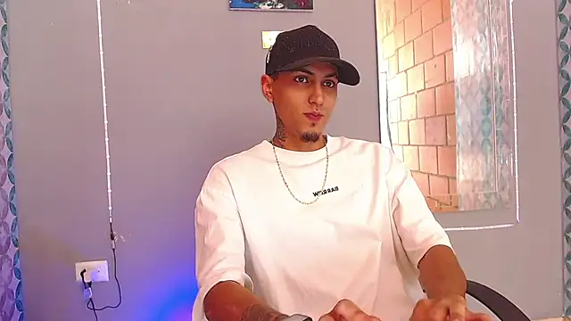 Liam lee online show from 07-10-26, 08:44
