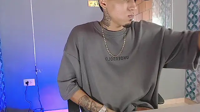 Liam lee online show from 07-24-26, 09:02