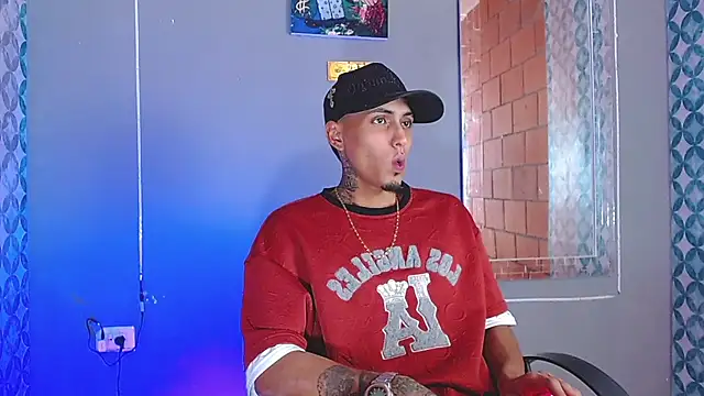 Liam lee online show from 07-25-26, 09:34