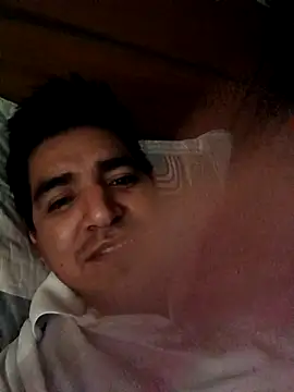 latino17 online show from 05-10-26, 10:31
