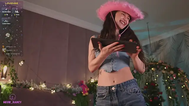 Meow Nancy online show from 01-03-25, 08:54