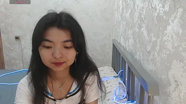 Shy Kira online show from 07-01-26, 08:49