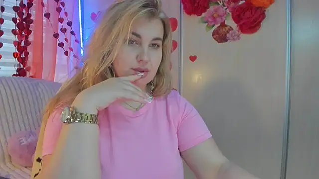 CoraSwon online show from 02-27-25, 07:34