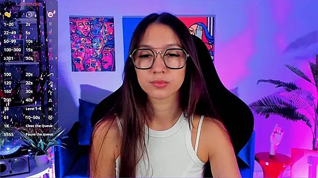 LanaBaker online show from 12-19-25, 03:02