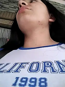 Nathalia-001 online show from 02-18-25, 02:38