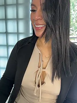 Sofia Convers online show from 03-22-26, 01:14