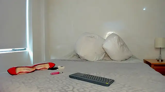 melisa ferretti online show from 09-28-25, 06:02