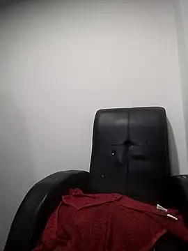 Snapshot of SaucyAffair0 chatting on 03-11-25, 03:05 SaucyAffair0 online show from 03-11-25, 03:05