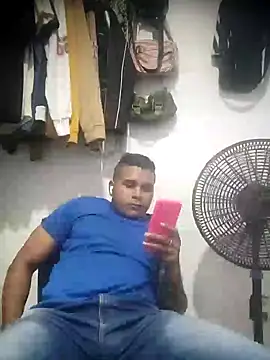 Snapshot of SaucyAffair0 chatting on 03-10-26, 01:43 SaucyAffair0 online show from 03-10-26, 01:43