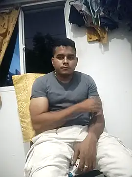 Snapshot of SaucyAffair0 chatting on 03-13-26, 11:33 SaucyAffair0 online show from 03-13-26, 11:33