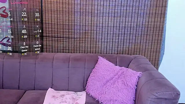 ariana cross online show from 03-01-25, 12:34