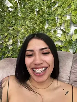 SaritaHot 69 online show from 12-25-24, 04:43