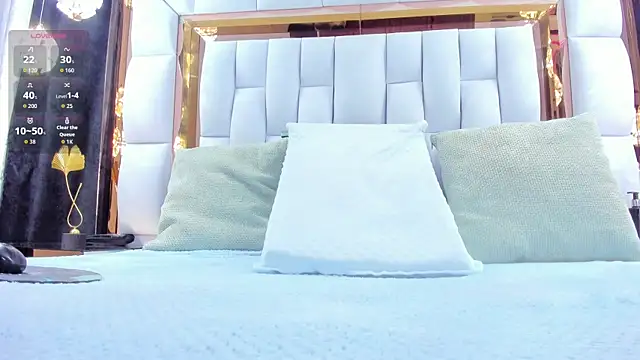 RileySweett online show from 12-21-25, 11:50