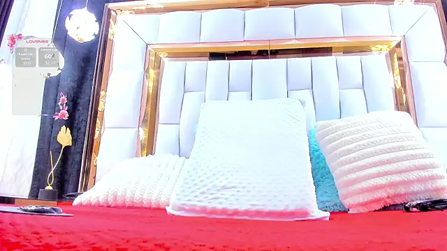 RileySweett online show from 02-24-26, 11:41