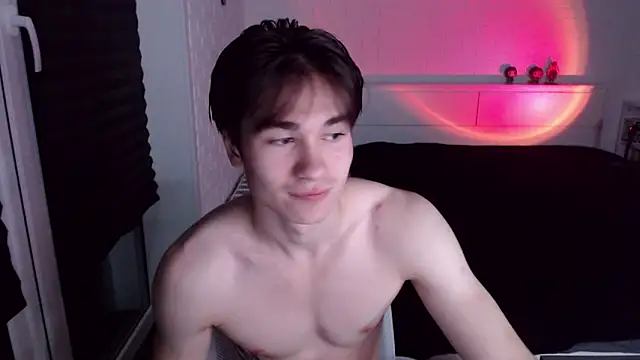 MarkusDean online show from 09-15-25, 03:12