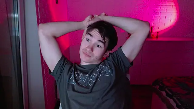 MarkusDean online show from 12-18-25, 12:44