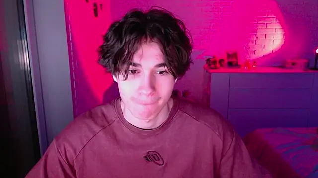 MarkusDean online show from 04-21-26, 06:34