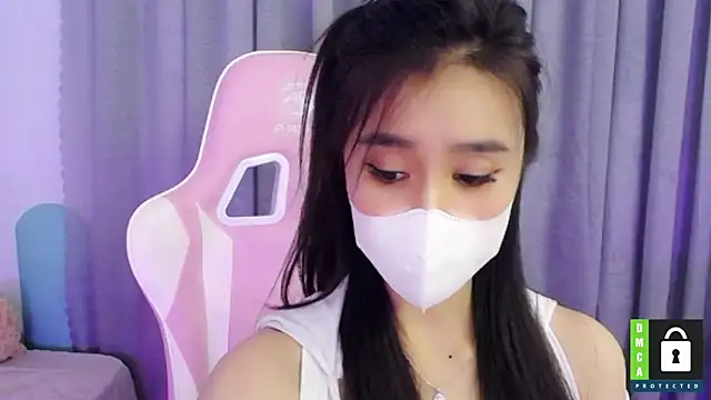 Snapshot of San___San chatting on 02-16-25, 01:05 San San online show from 02-16-25, 01:05