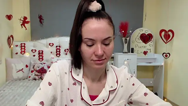 KaraCriegs online show from 01-31-26, 08:40