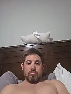 Snapshot of caliguy37 chatting on 07-16-26, 05:46 caliguy37 online show from 07-16-26, 05:46