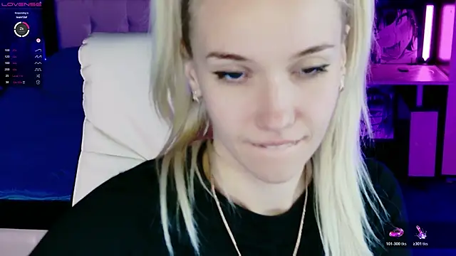 ShhhO O online show from 11-13-25, 04:50