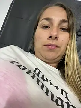 Iris love18 online show from 02-14-25, 01:02