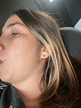 Iris love18 online show from 02-25-25, 10:18