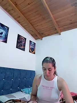 Iris love18 online show from 06-12-26, 01:43