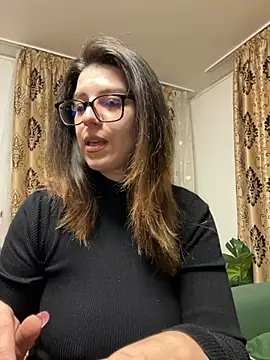 NadiraNoor online show from 04-02-26, 09:56