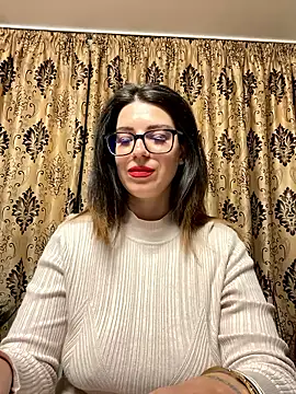 NadiraNoor online show from 04-26-26, 10:29